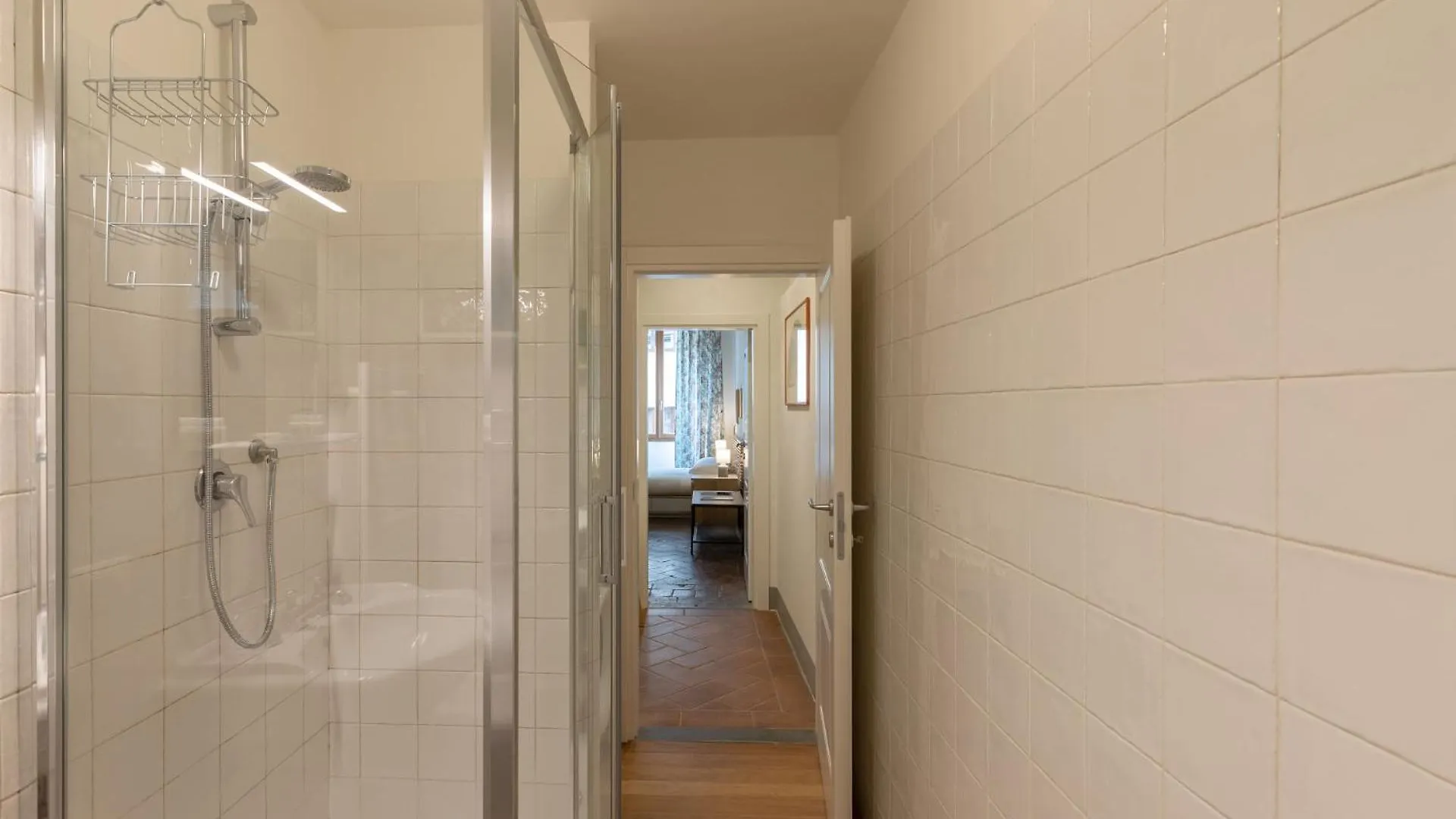Pitti Family Apartment In Central Florence