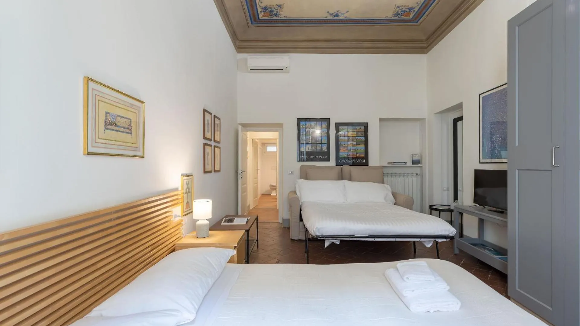 Pitti Family Apartment In Central Florence 0*,